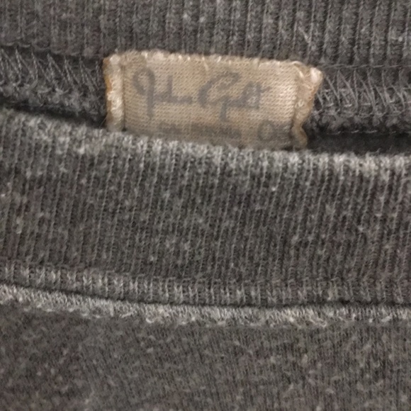 used Brandy Melville west coast sweatshirt - Picture 4 of 4